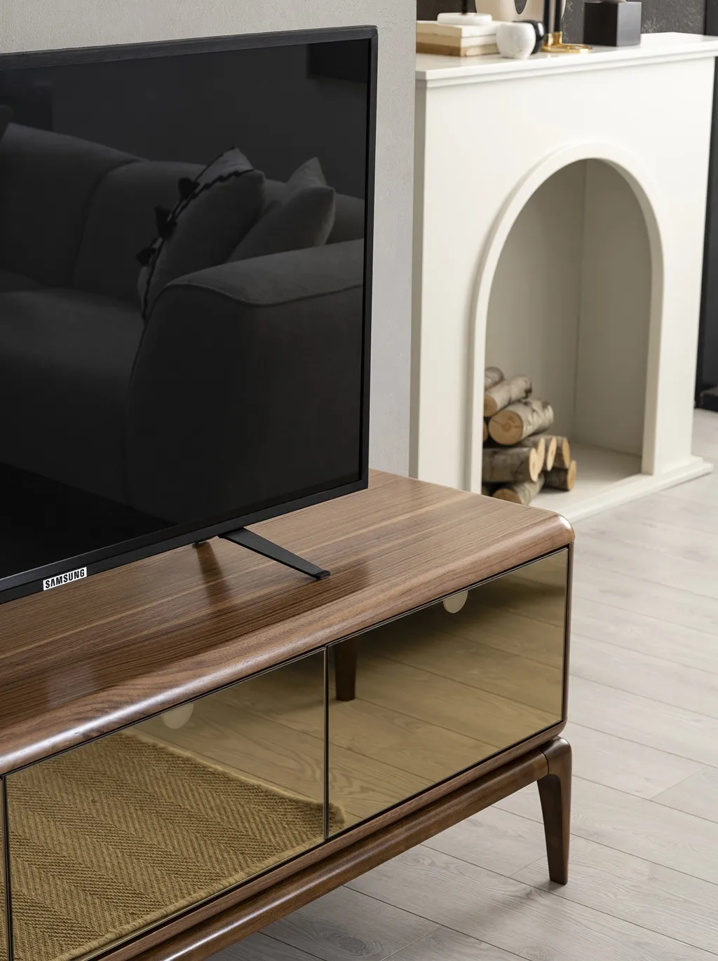 Lotus Plus Tv Ünitesi