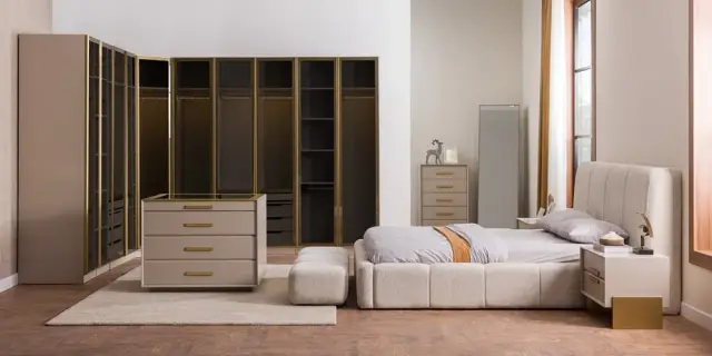 Gala Giyinme Odası