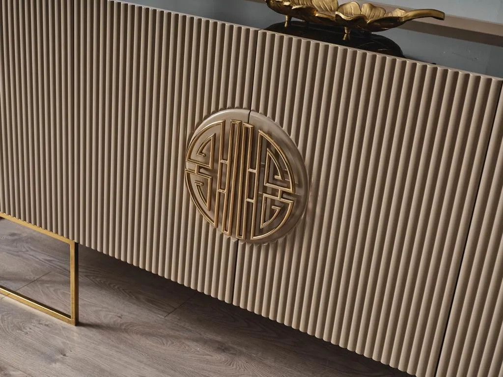 Gucci Yemek Odası Takımı (sandalyesiz )