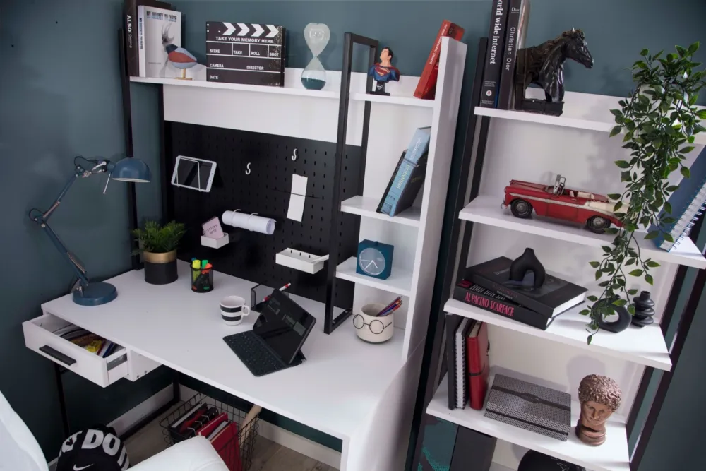 Atlas Genç Odası