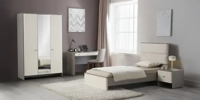 Kumsal Genç Odası